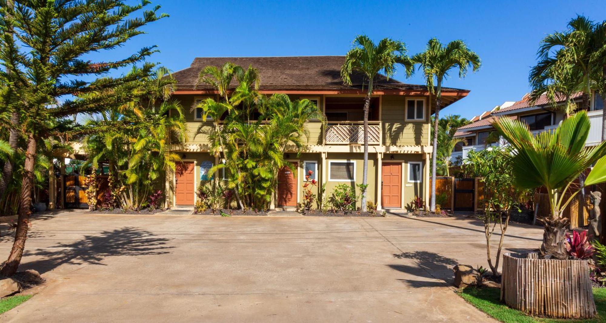 Plumeria Suite, 2-Bedrooms, Sleeps 6, Pool & Bbq, Pre-Renovation Summer Sale Кихеи Екстериор снимка