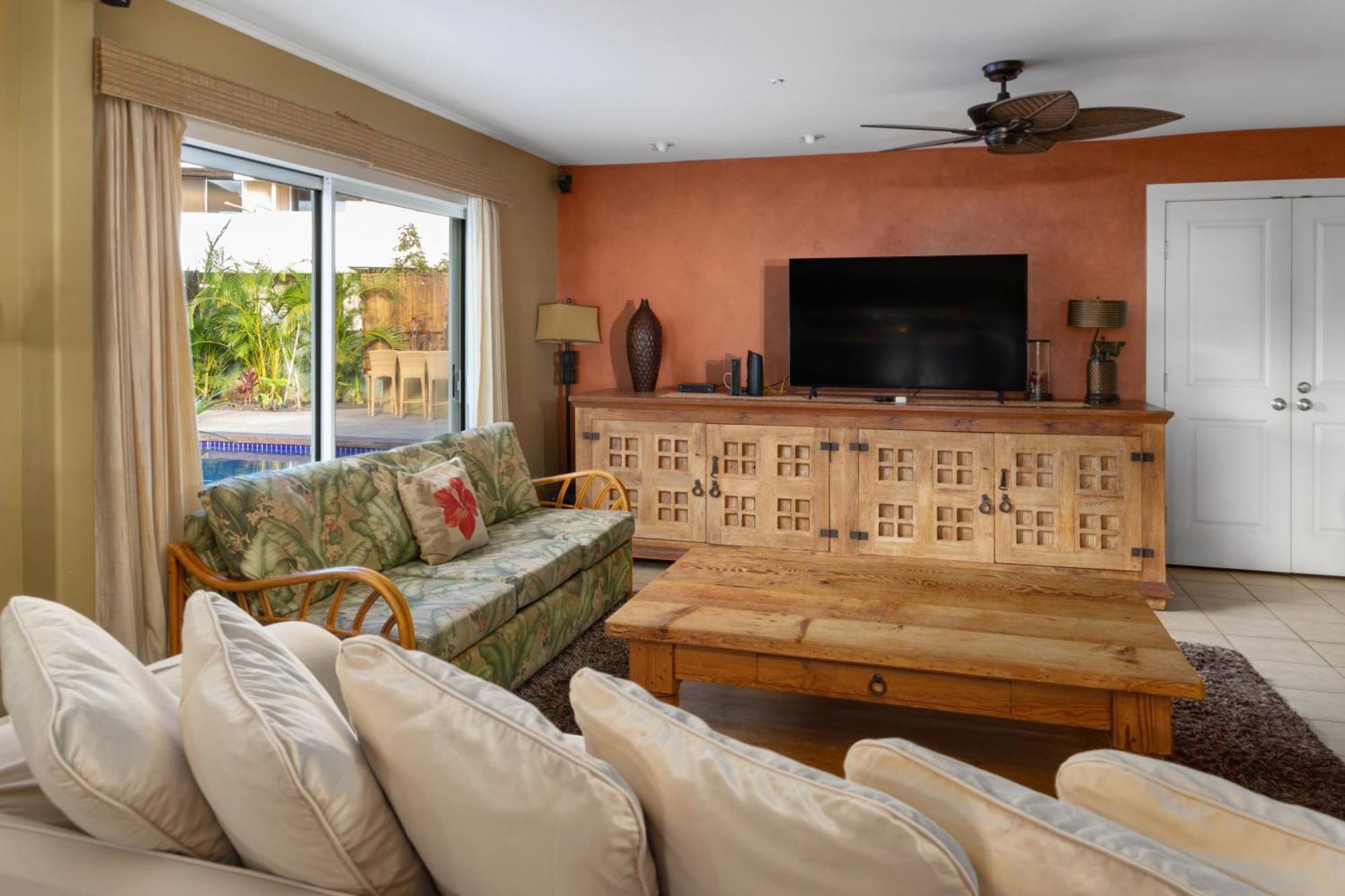 Plumeria Suite, 2-Bedrooms, Sleeps 6, Pool & Bbq, Pre-Renovation Summer Sale Кихеи Екстериор снимка