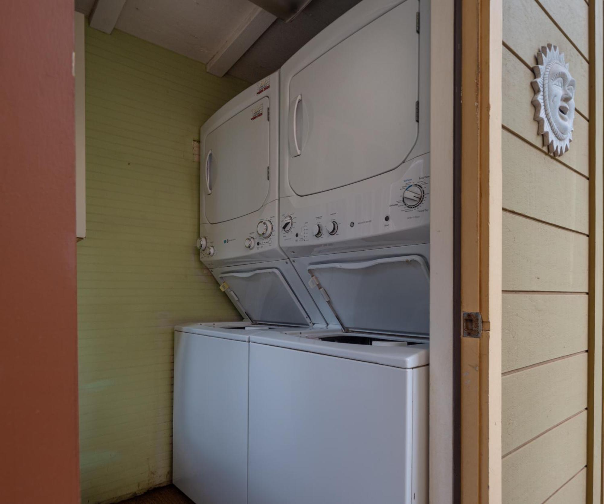 Plumeria Suite, 2-Bedrooms, Sleeps 6, Pool & Bbq, Pre-Renovation Summer Sale Кихеи Екстериор снимка